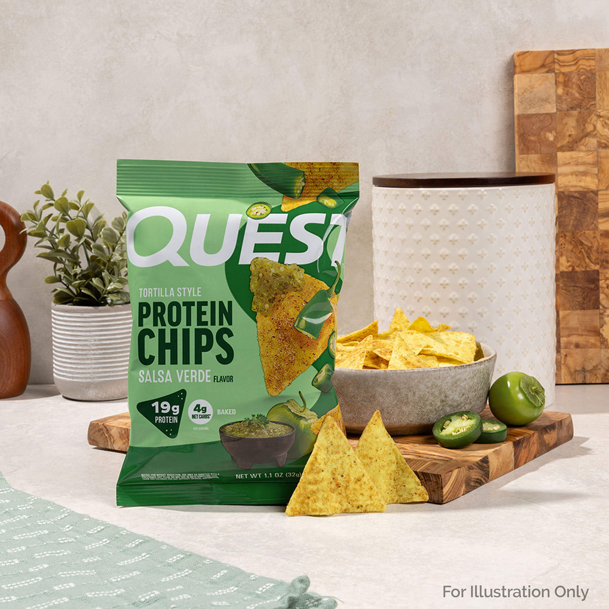 salsa-verde-tortilla-style-protein-chips-c0 qst-016419-salsa-verde-tortilla-style-protein-chips_5.jpg